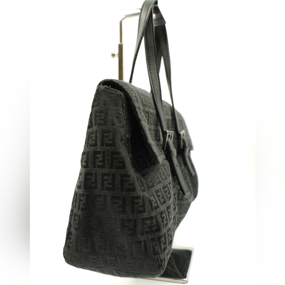 ❌️❌️SOLD❌️❌️J36💖 Fendi Vintage Black Flap Zucchino Shoulder Bag - Picture 6 of 16